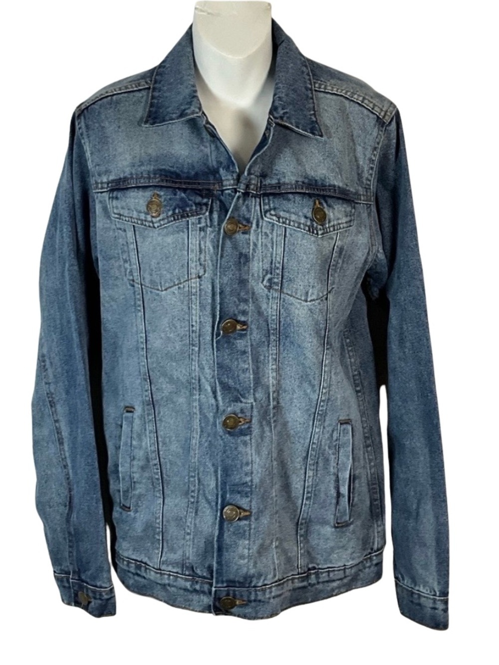 JMOJO Denim Jacket Size S Four Pockets outside Two Inside